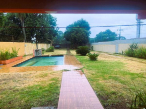 Casa con Piscina